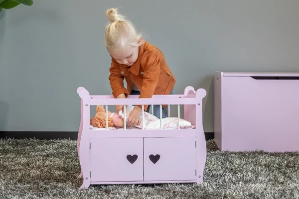 Suze ist 3 Jahre alt und 100 cm groß