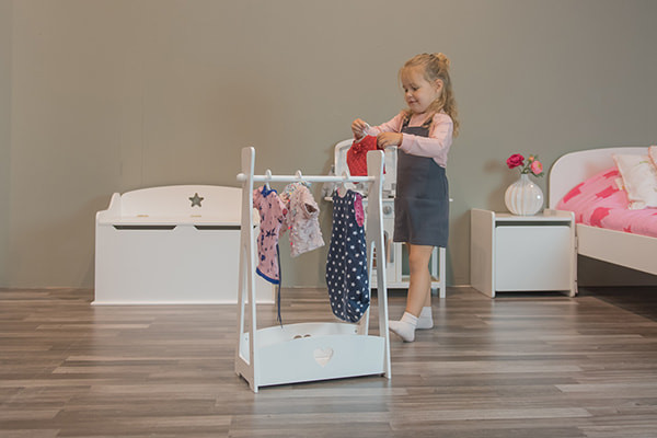 Aike ist 3 Jahre alt und 103 cm groß