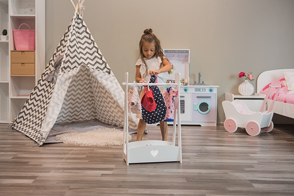 Avalon ist 4 Jahre alt und 100 cm groß