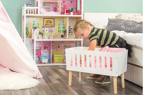 Roos ist 2,5 Jahre alt und 92 cm groß