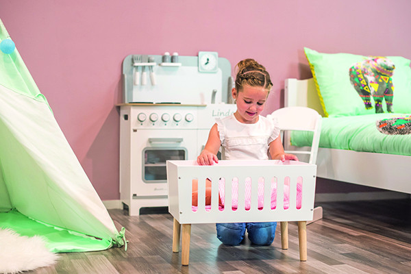 Linde ist 4 Jahre alt und 110 cm groß