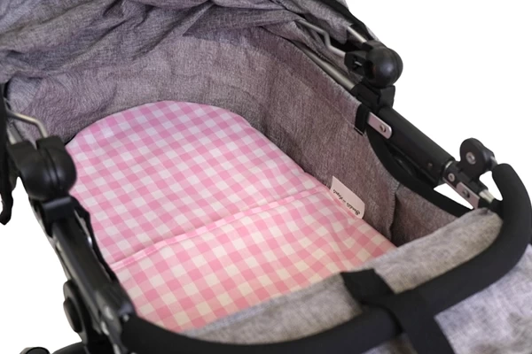 Für Puppenbetten und -wagen geeignet